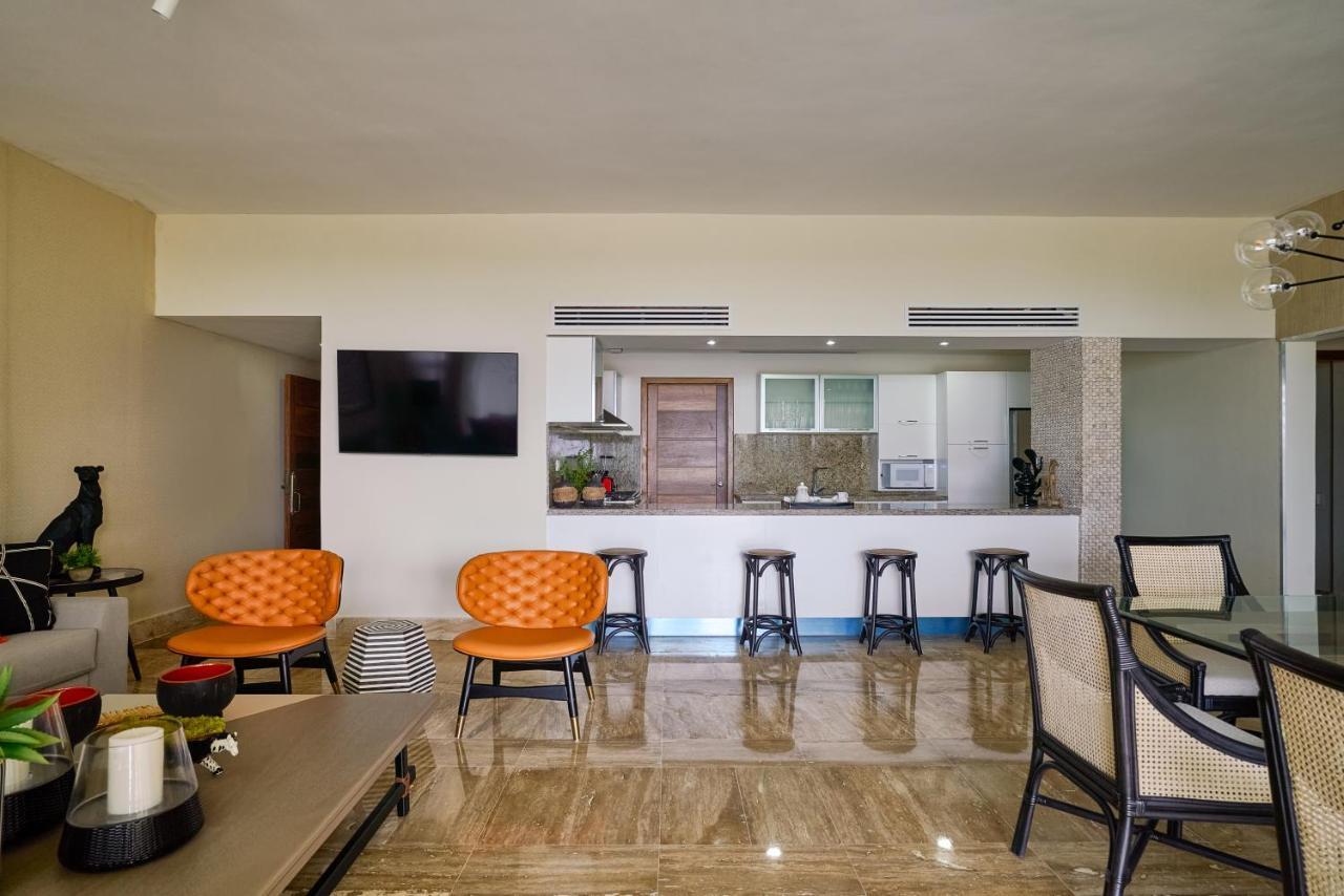 Costa Atlantica Punta Cana - Beach Vacation Condos Kültér fotó